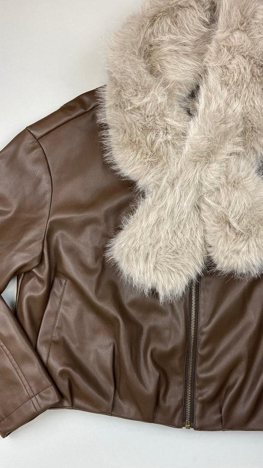 Col Minori faux fur champagne