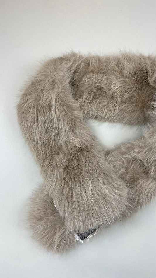 Col Minori faux fur champagne
