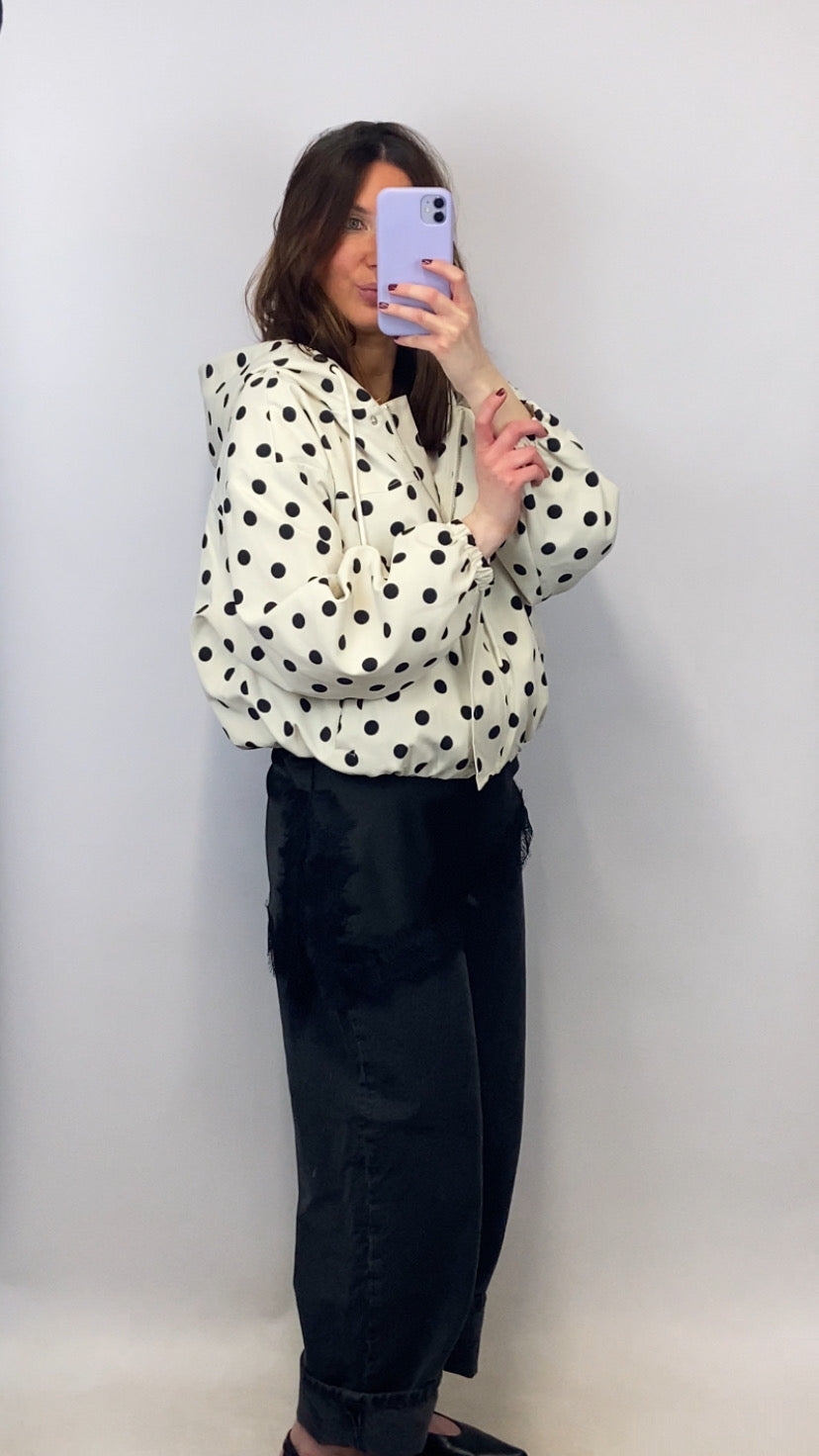 Veste légère à pois blanche