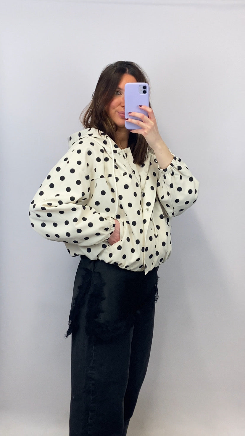 Veste légère à pois blanche